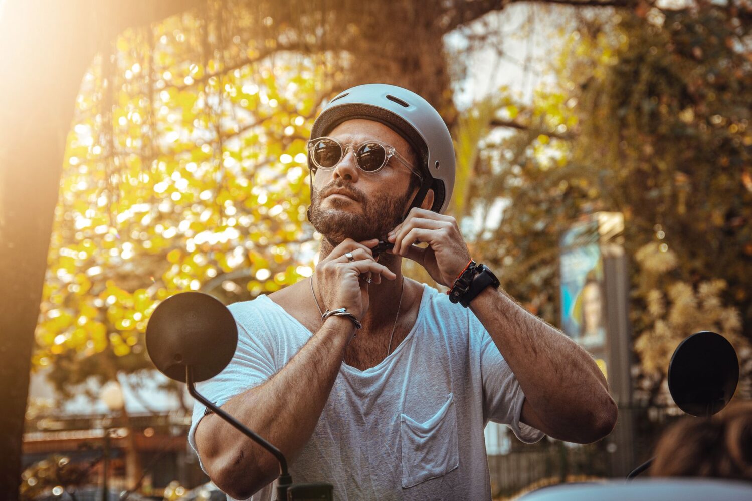 Accessoires pour trottinette : sécurité, confort et freestyle pour adultes et enfants