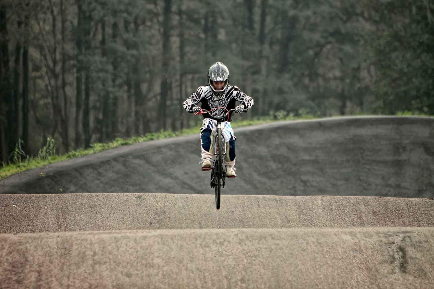 BMX race : comprendre la discipline et débuter en compétition