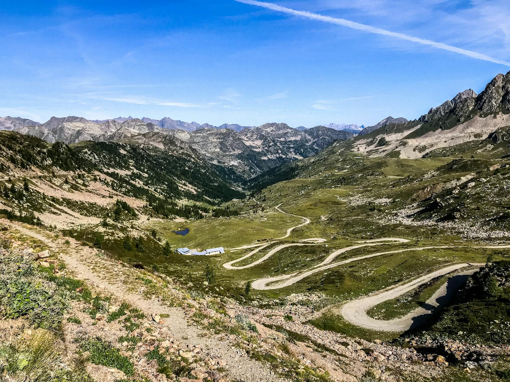 Col du Pourtalet à vélo depuis Laruns : profil détaillé et gestion de l’effort — vélo sur route montagneuse Pyrénées