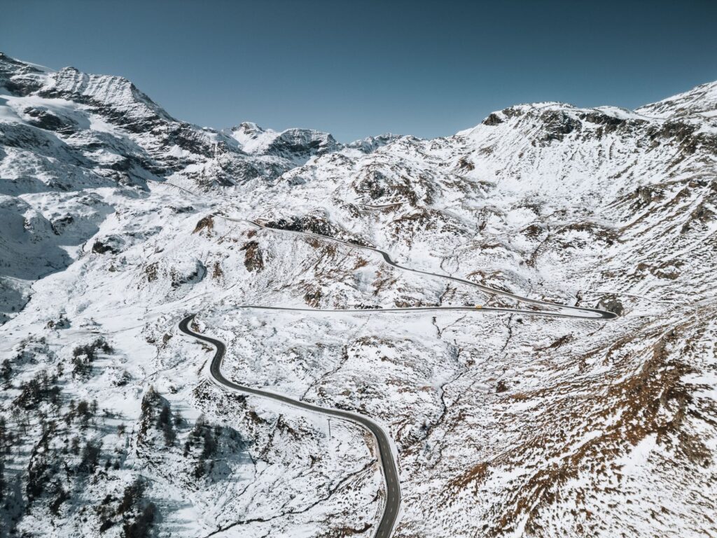Col du Pourtalet ouverture, météo — paysage montagneux enneigé Col du Pourtalet