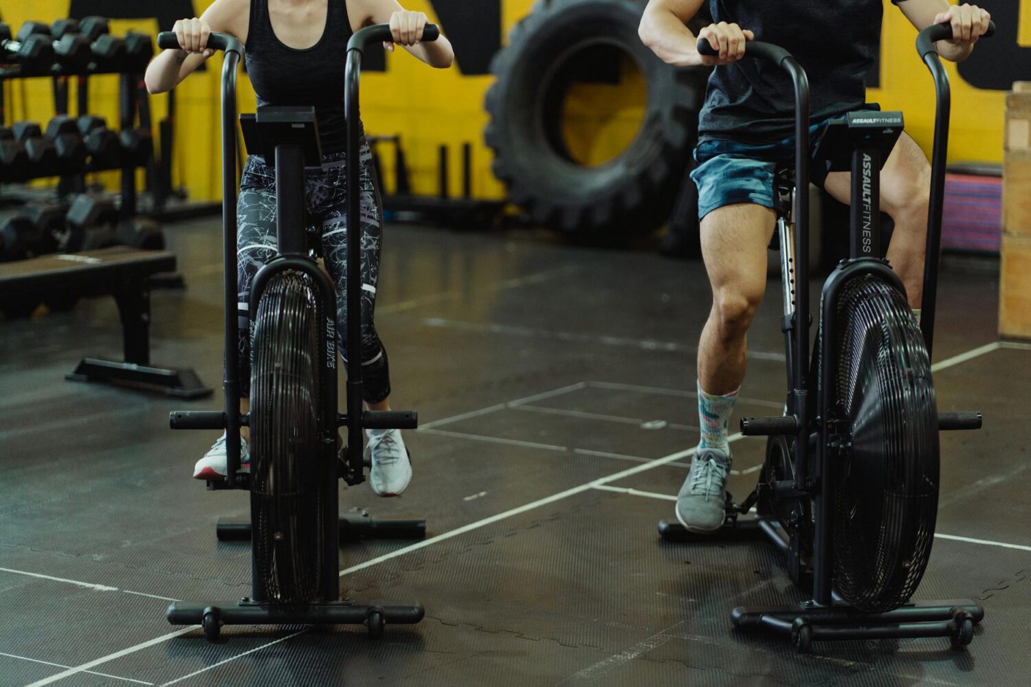 Home trainer vélo : comparatif et conseils d&rsquo;utilisation