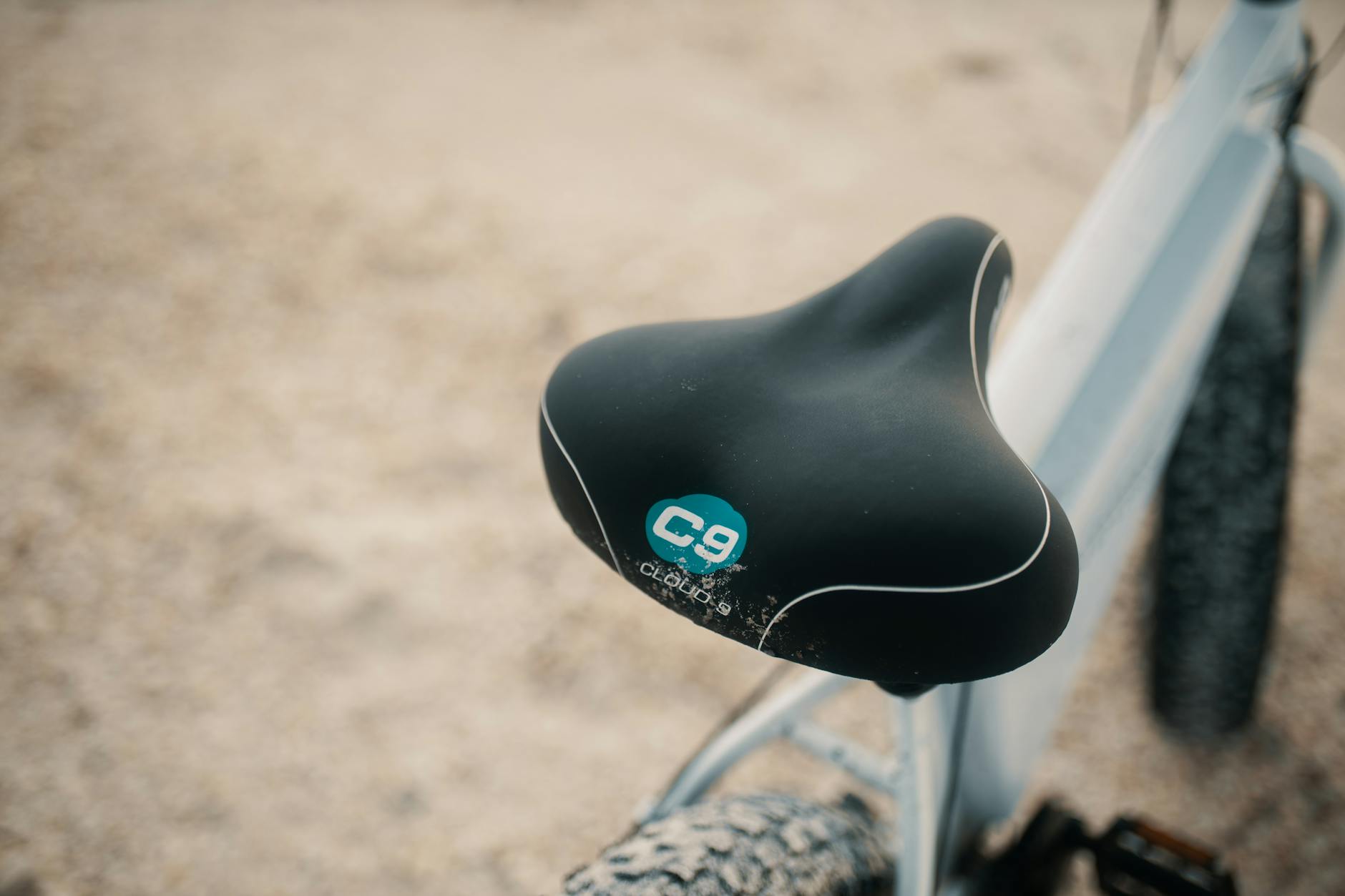 Selle vélo confortable et morphologie : bien mesurer les ischions avant de parler longue distance — selle de vélo confortable longue distance